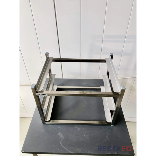 RST-teline lasikoripakille linjastoon - Kavika