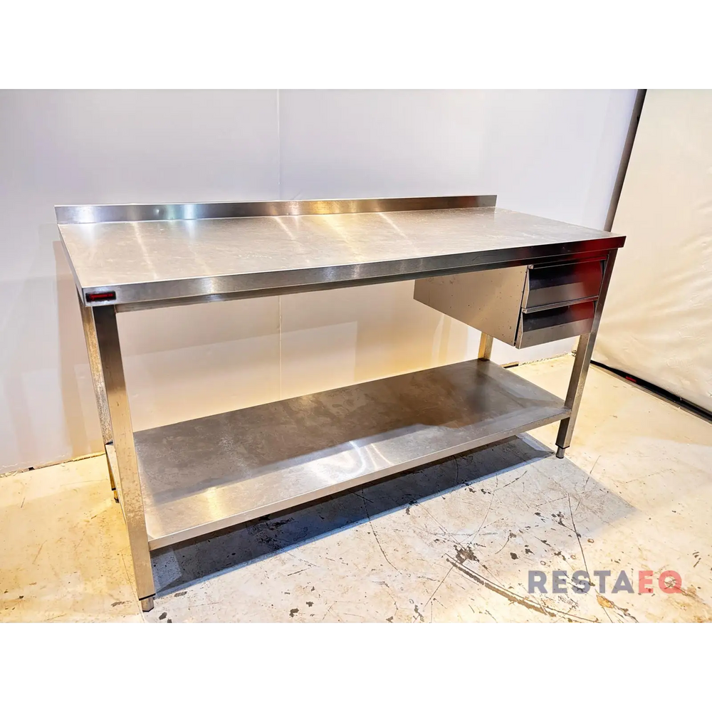 RST-työpöytä laatikostolla 1650 - Novameta