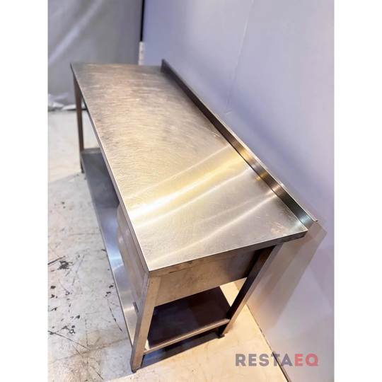 RST-työpöytä laatikostolla 1650 - Novameta