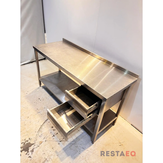 RST-työpöytä laatikostolla 1650 - Novameta