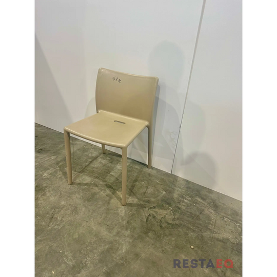 Sään kestävä erittäin tukeva tuoli Magis Air - Air Chair