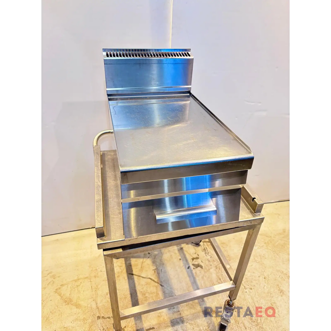 Työ- ja kasaustaso grillivetarille - RestaEQ