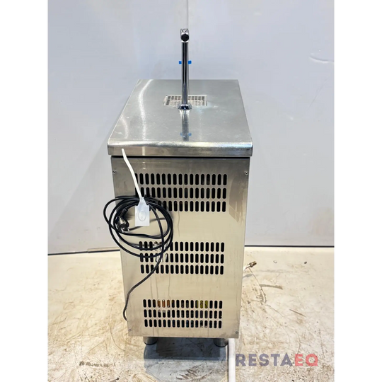 Vesiannosteluautomaatti - Metos