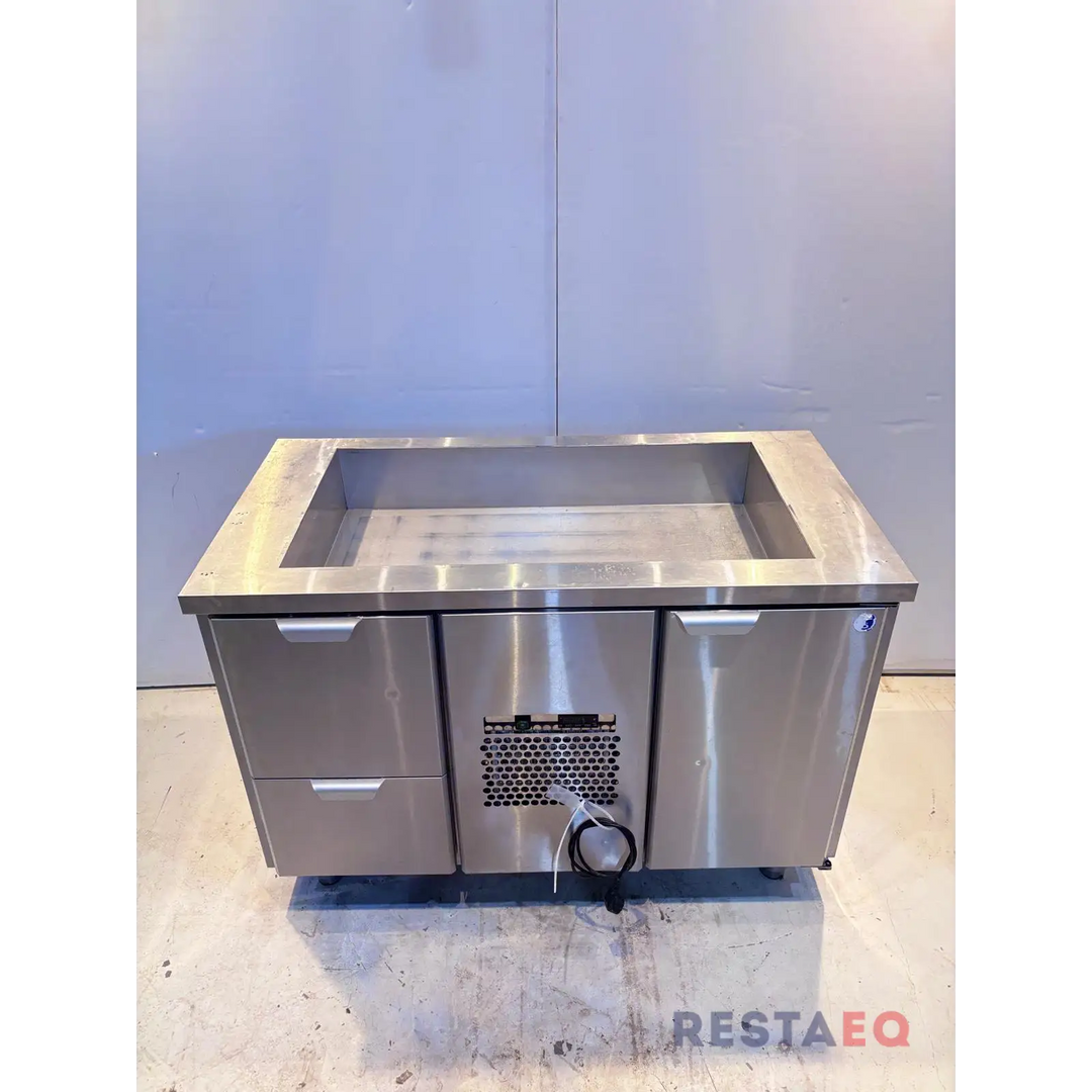 Vetolaatikosto kylmäaltaalla ja kaapilla 1260 - Porkka