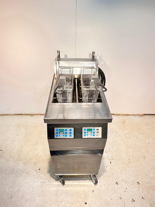 Automaattirasvakeitin FKI kahdella altaalla 2x14L
