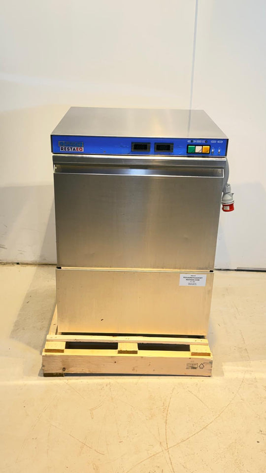 Luukkuastianpesukone Mach 100MS