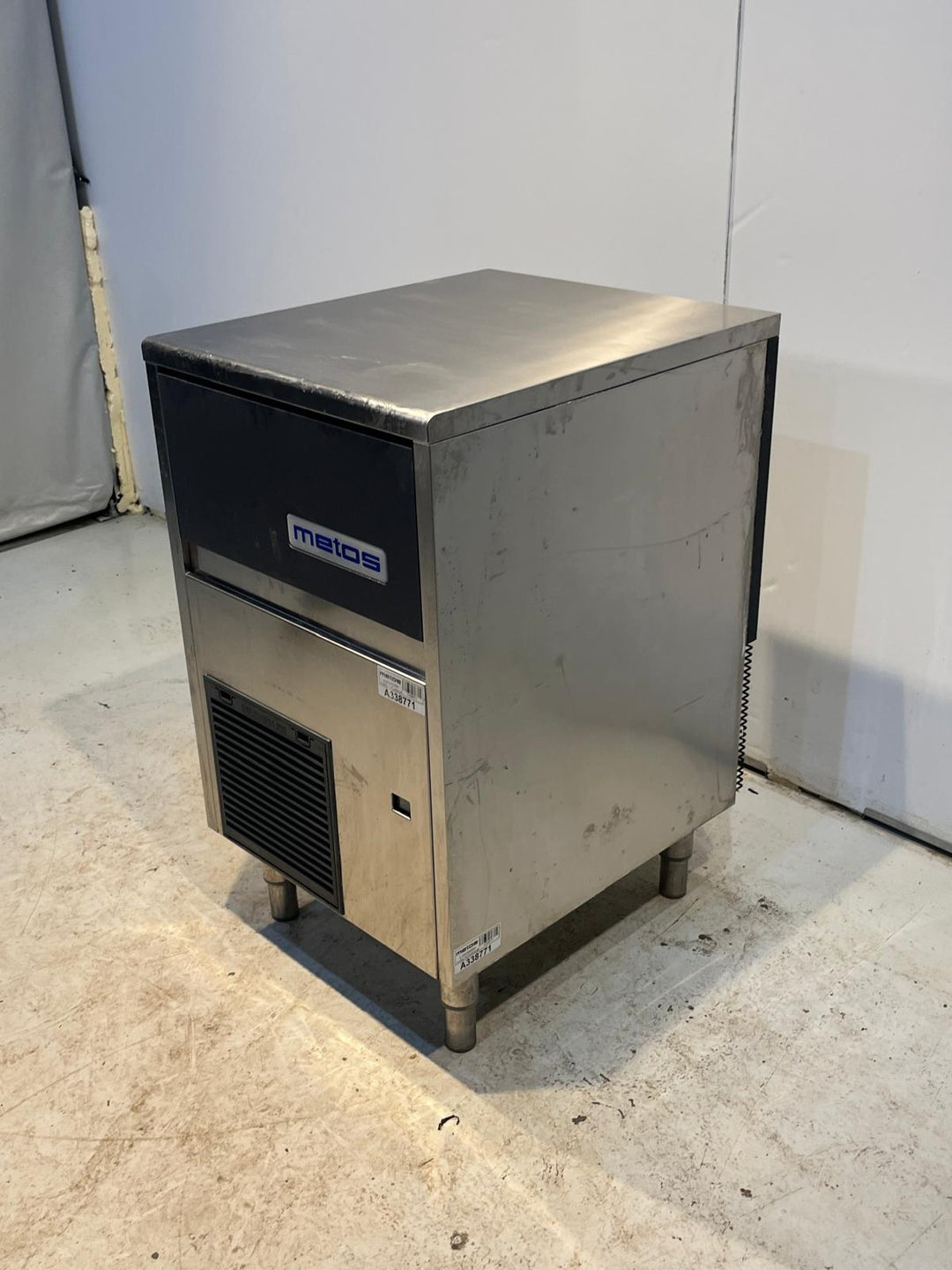 Jääpalakone Metos CB316A