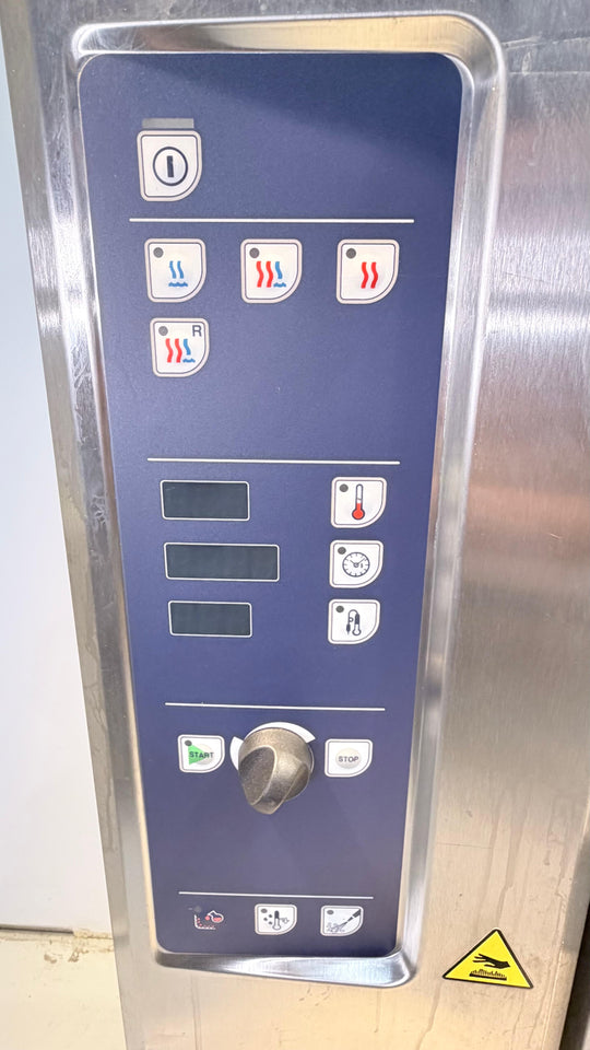 Monitoimiuuni Electrolux CS 10 MENU