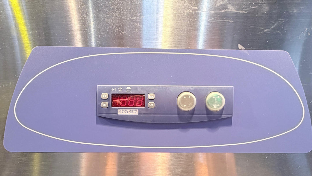 Pakastin Electrolux PRO6F1F