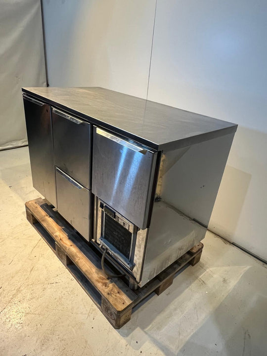Bistro vetolaatikosto kaapilla 1200