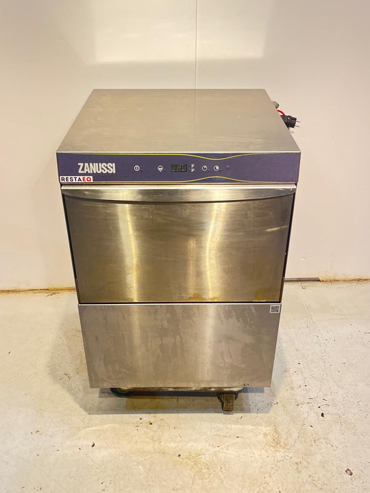 Luukkuastianpesukone ZL1P