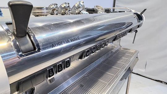 Espressokeitin Nuova Simonelli aurelia wave digit 3 group
