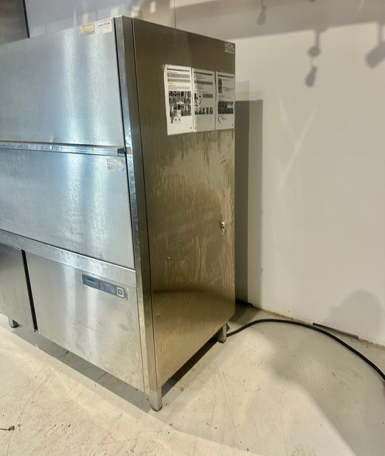 Winterhalter UF-XL työvälineiden pesuri