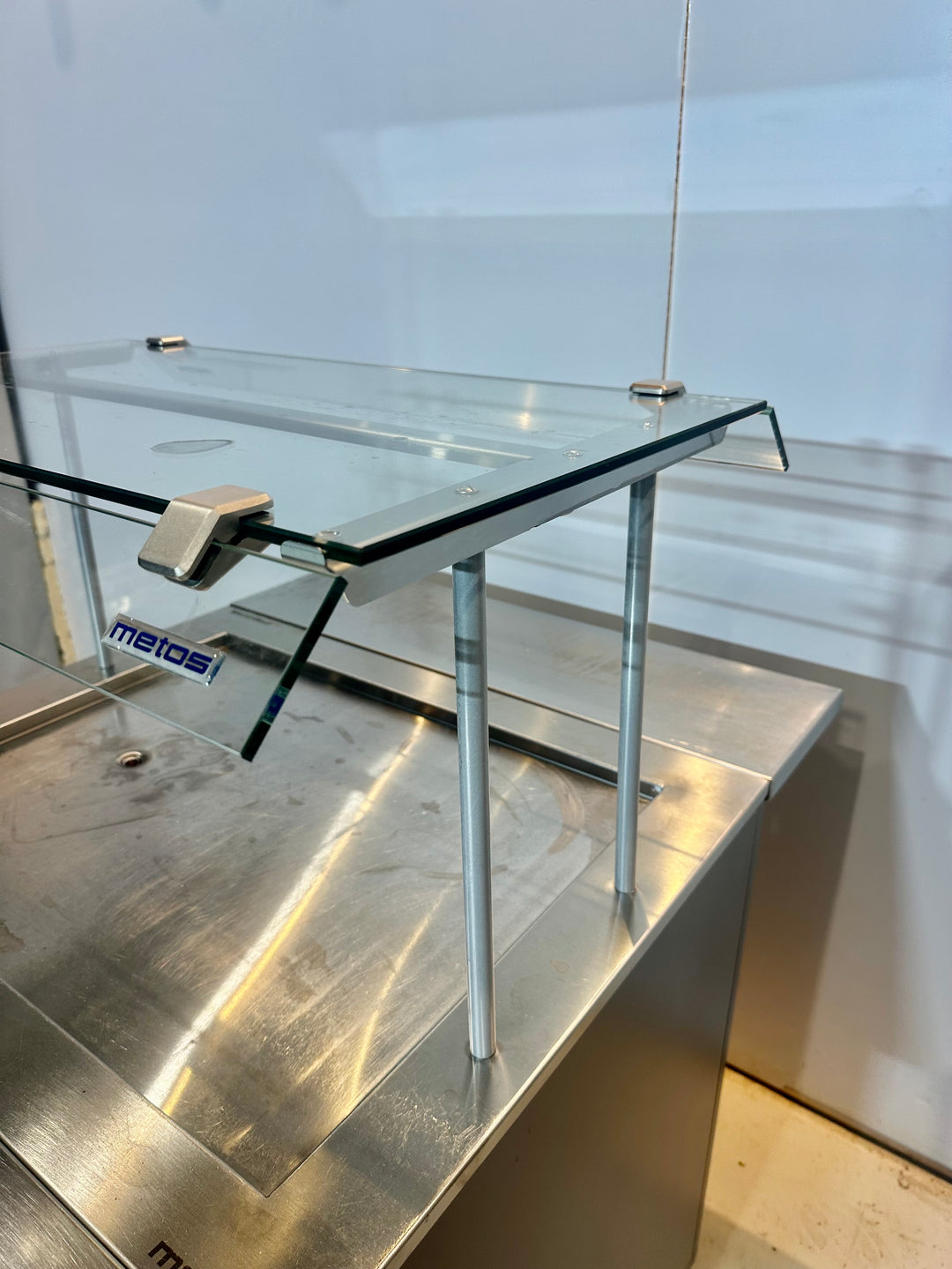 Buffetvaunu Nova2 kylmätasolla 800