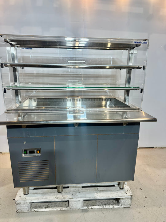 Linjastovitriini Nova2 kahdelta puolelta otto 1200