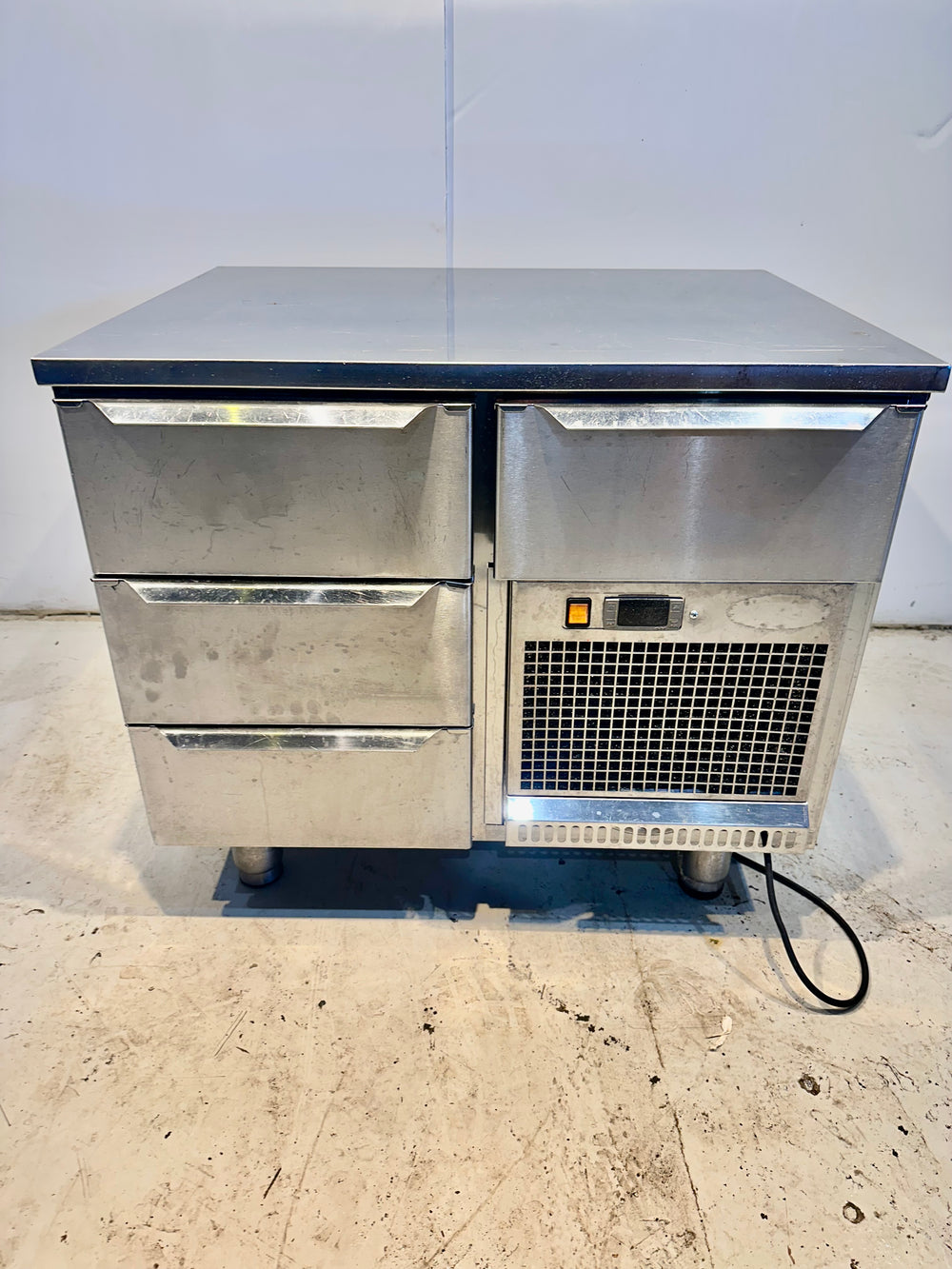Grillivetolaatikosto Bistro 800