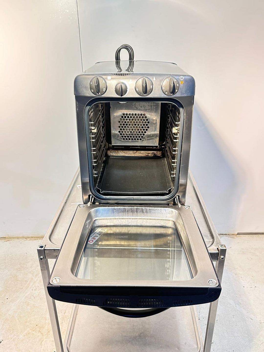 High Speed oven (turbouuni)