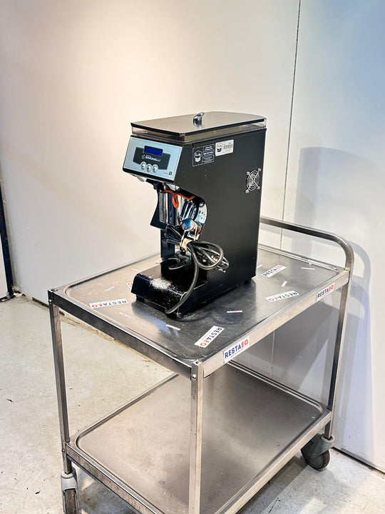 Papumylly Nuova Simonelli Mythos One Black