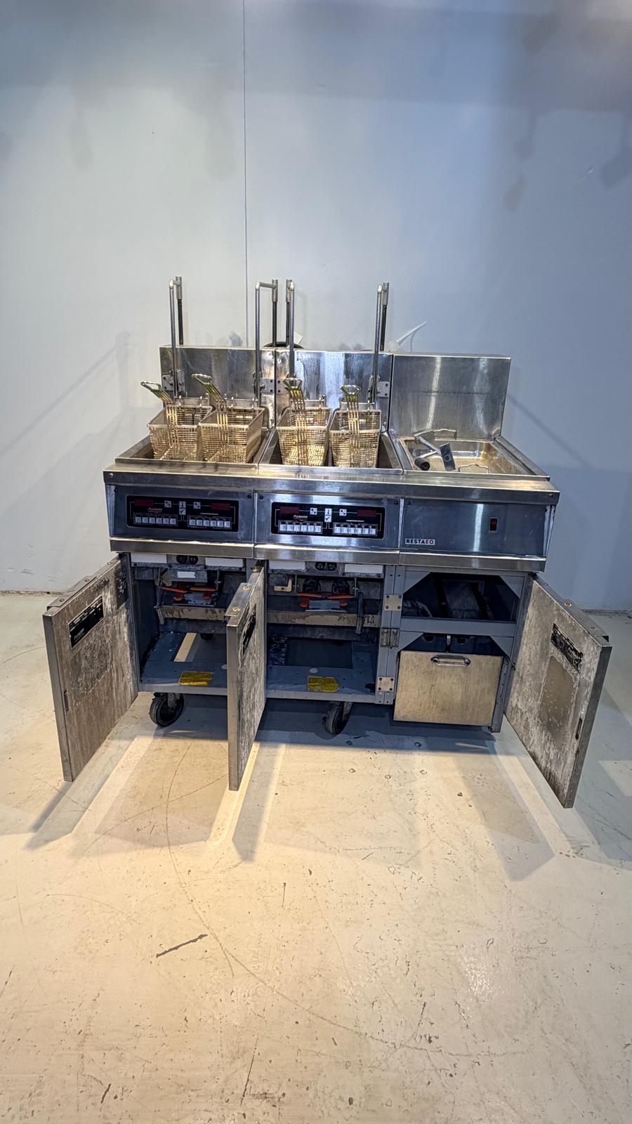 Frymaster automaattinostimilla ja suolauskaukkalolla FH217-4BLCSD