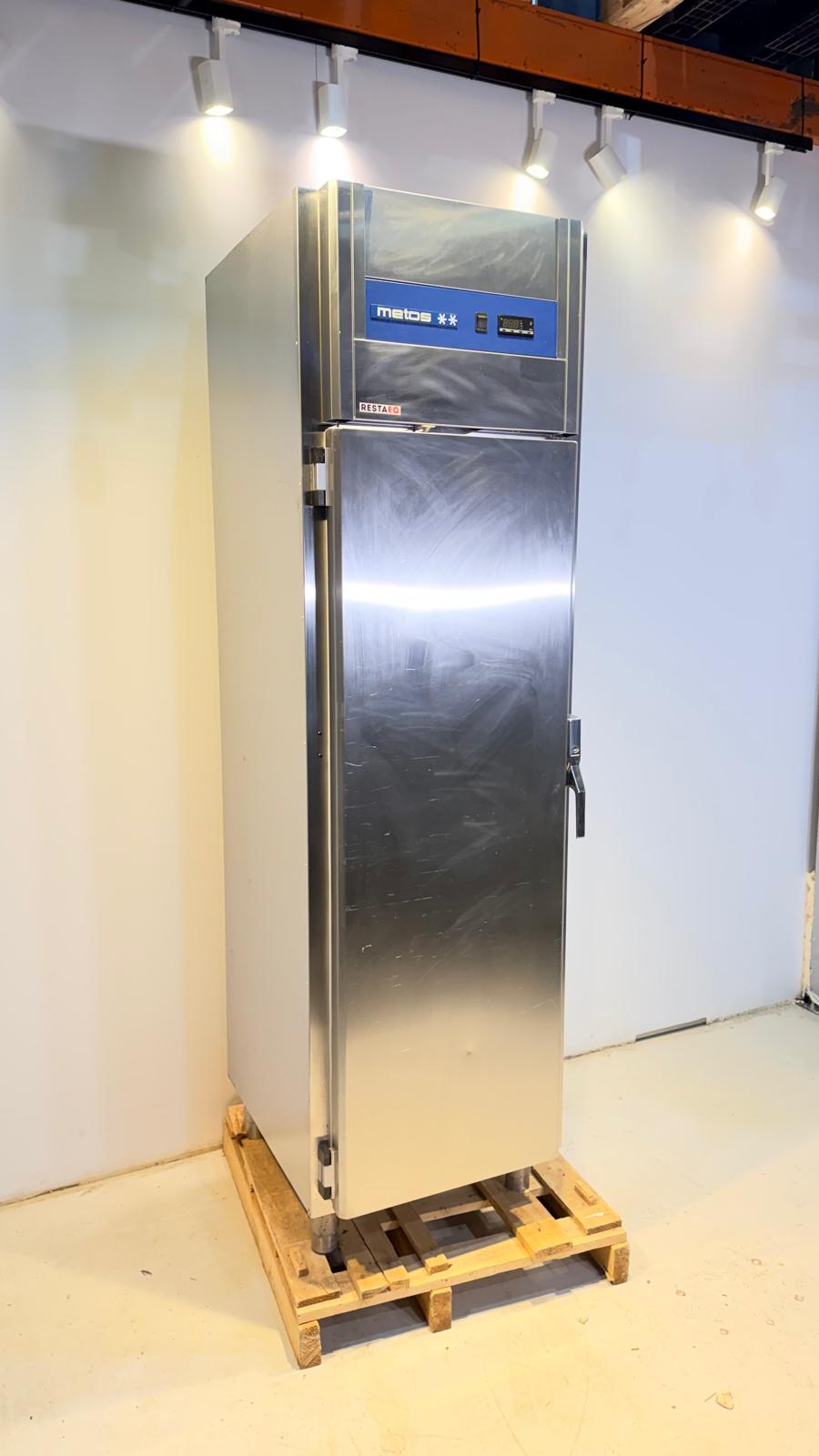 Pakastin Metos F500
