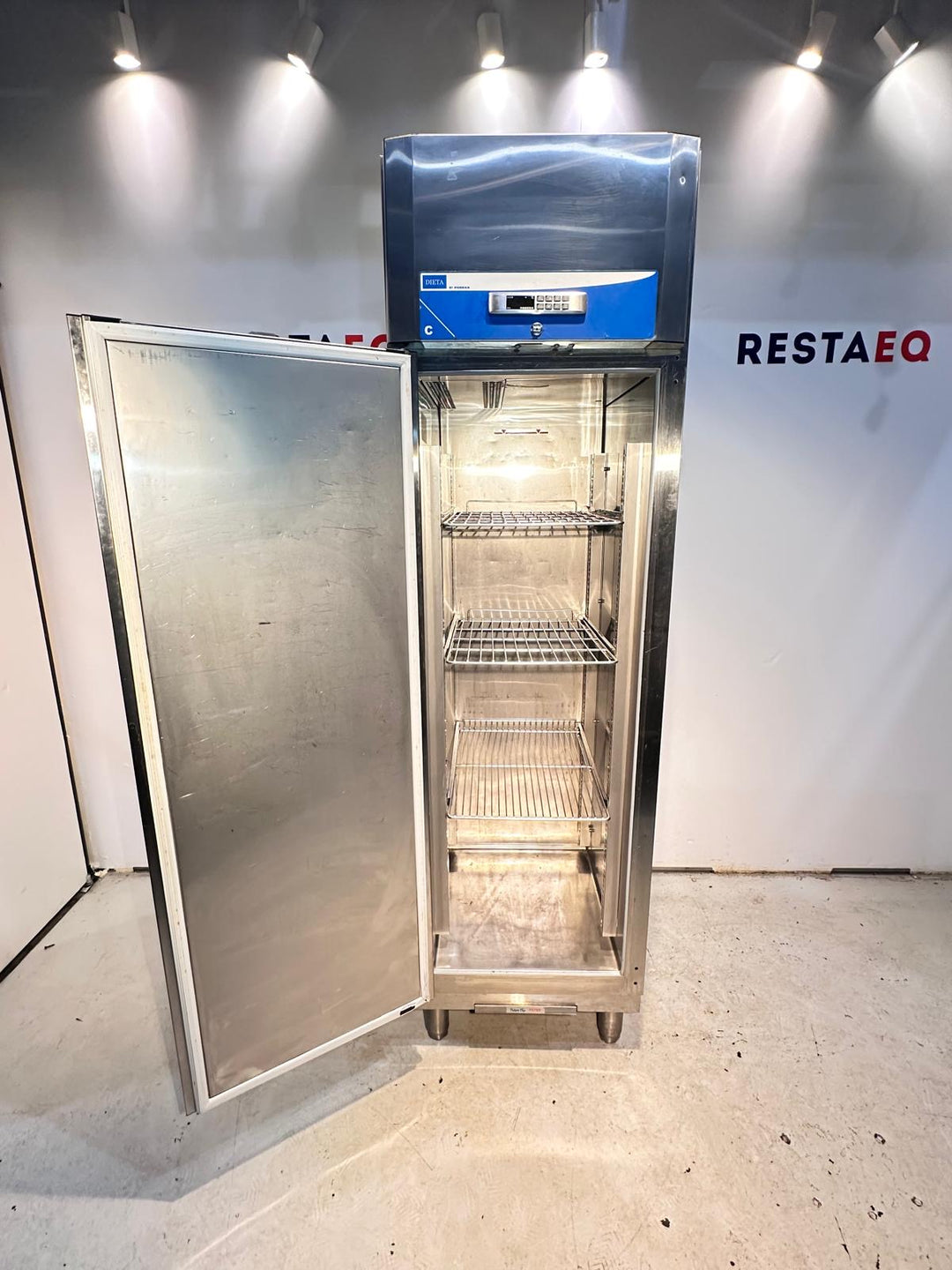 Jääkaappi FU05030CS