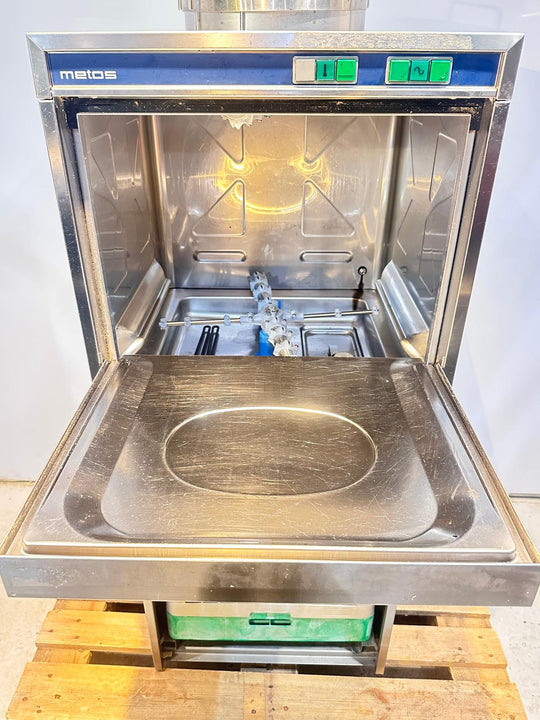 Luukkuastianpesukone Metos Master 2