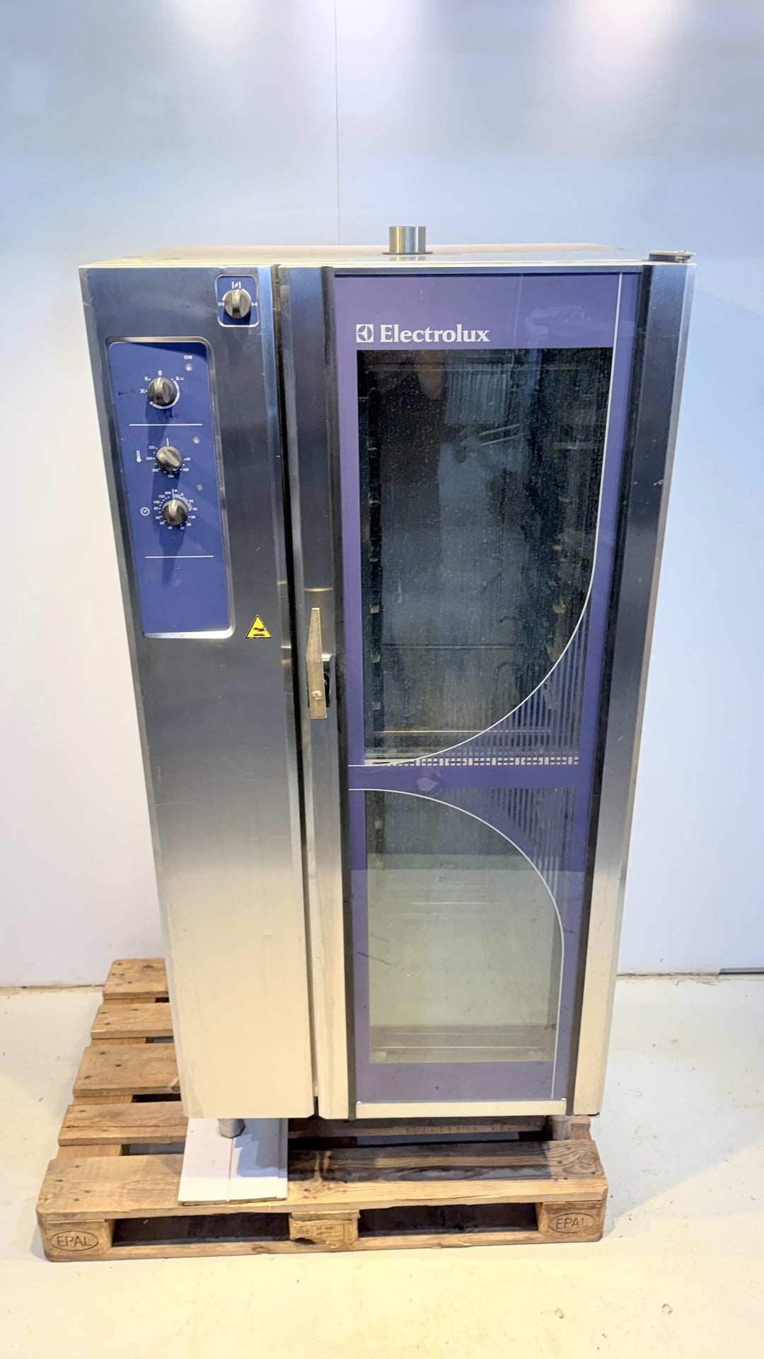 Monitoimiuuni Electrolux C20E/400-20C