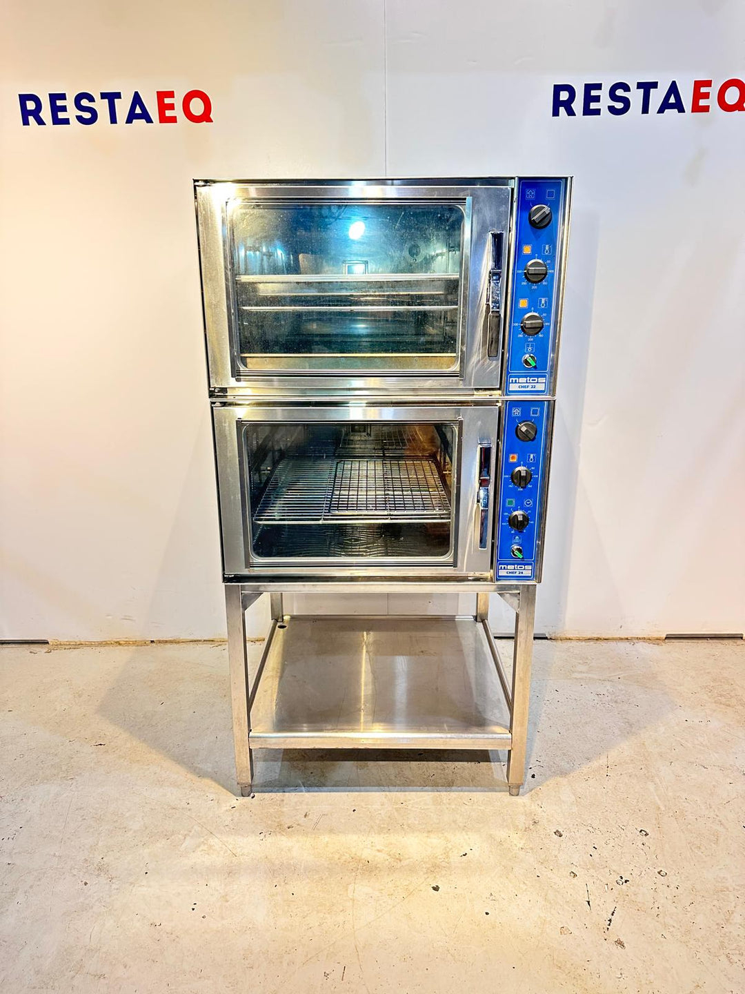 Kiertoilmauuni Chef 24 ja paistinuuni Chef 22 yhdessä.