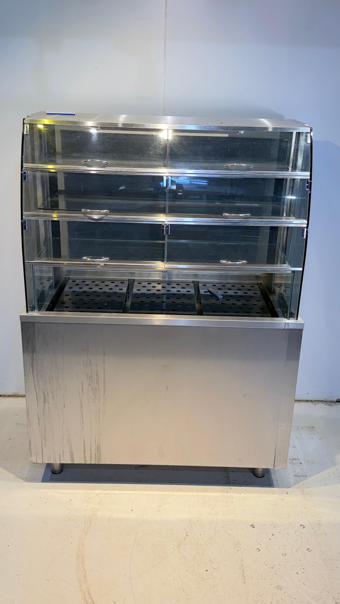 Vitriini 1200 Porkka