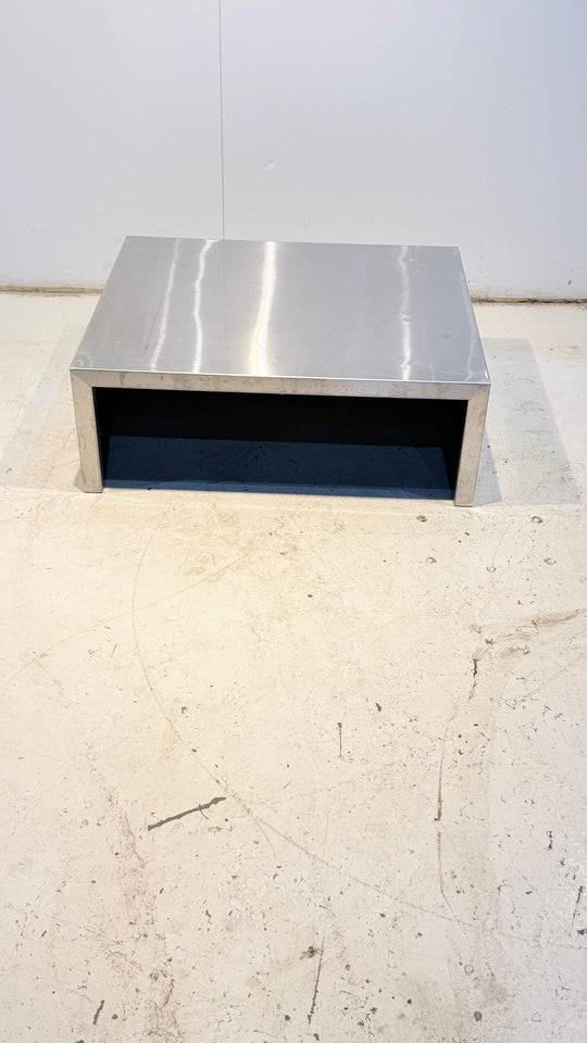 Uunin jalusta RST 760