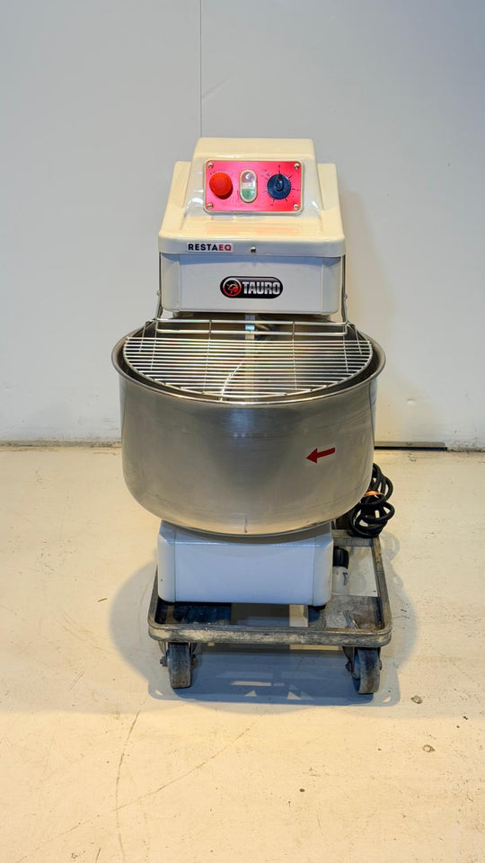 Taikinakone Sigma Tauro 30 2V 41L
