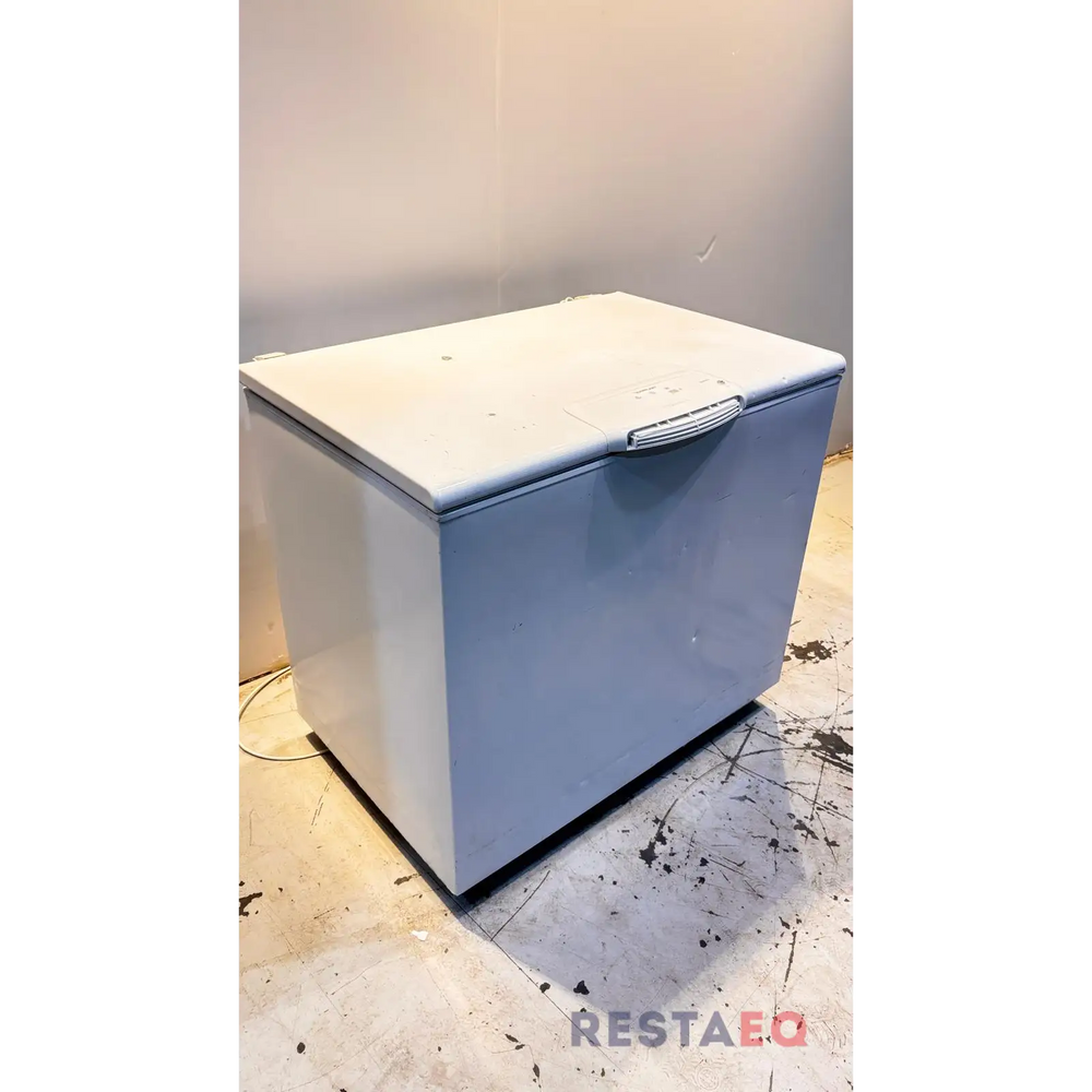 Arkkupakastin 260L - Electrolux