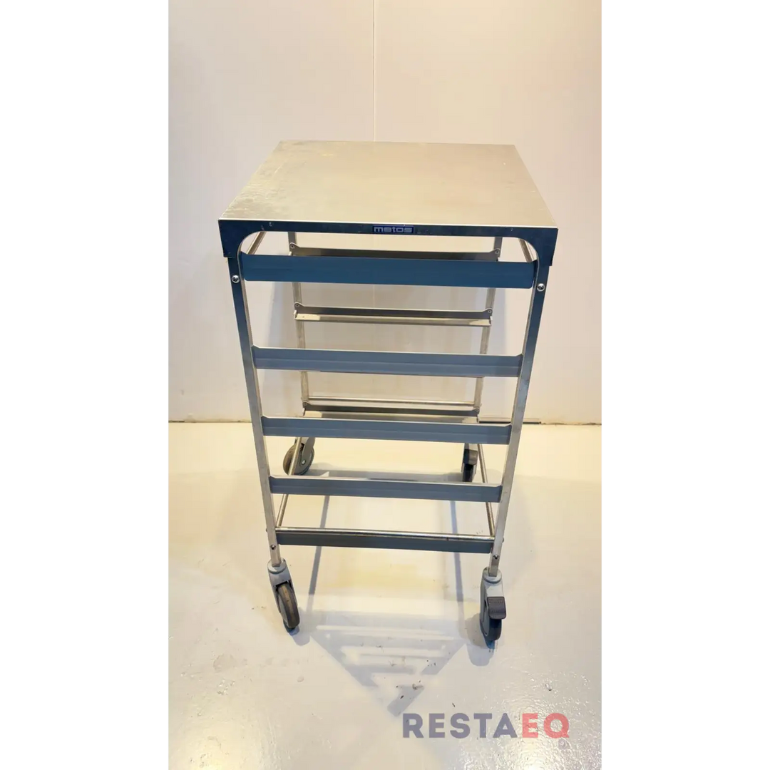 Astiakorivaunu matala - Metos