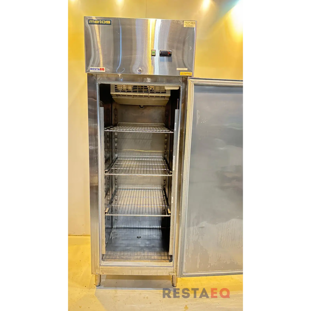 Jääkaappi GNC740RL 1 - Metos