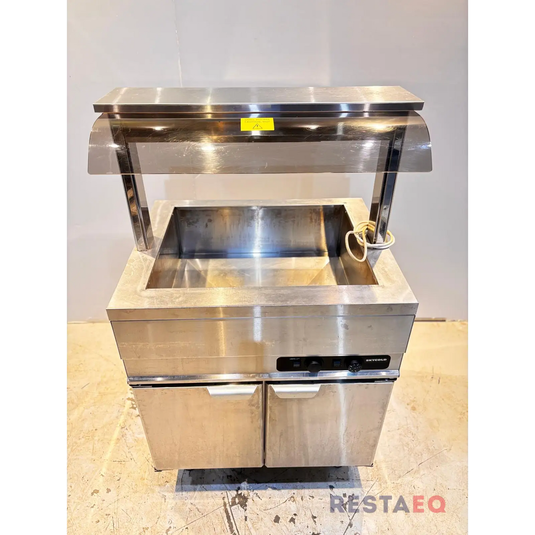 Lämmin buffetpöytä lämpökaapilla 800 - Skycold