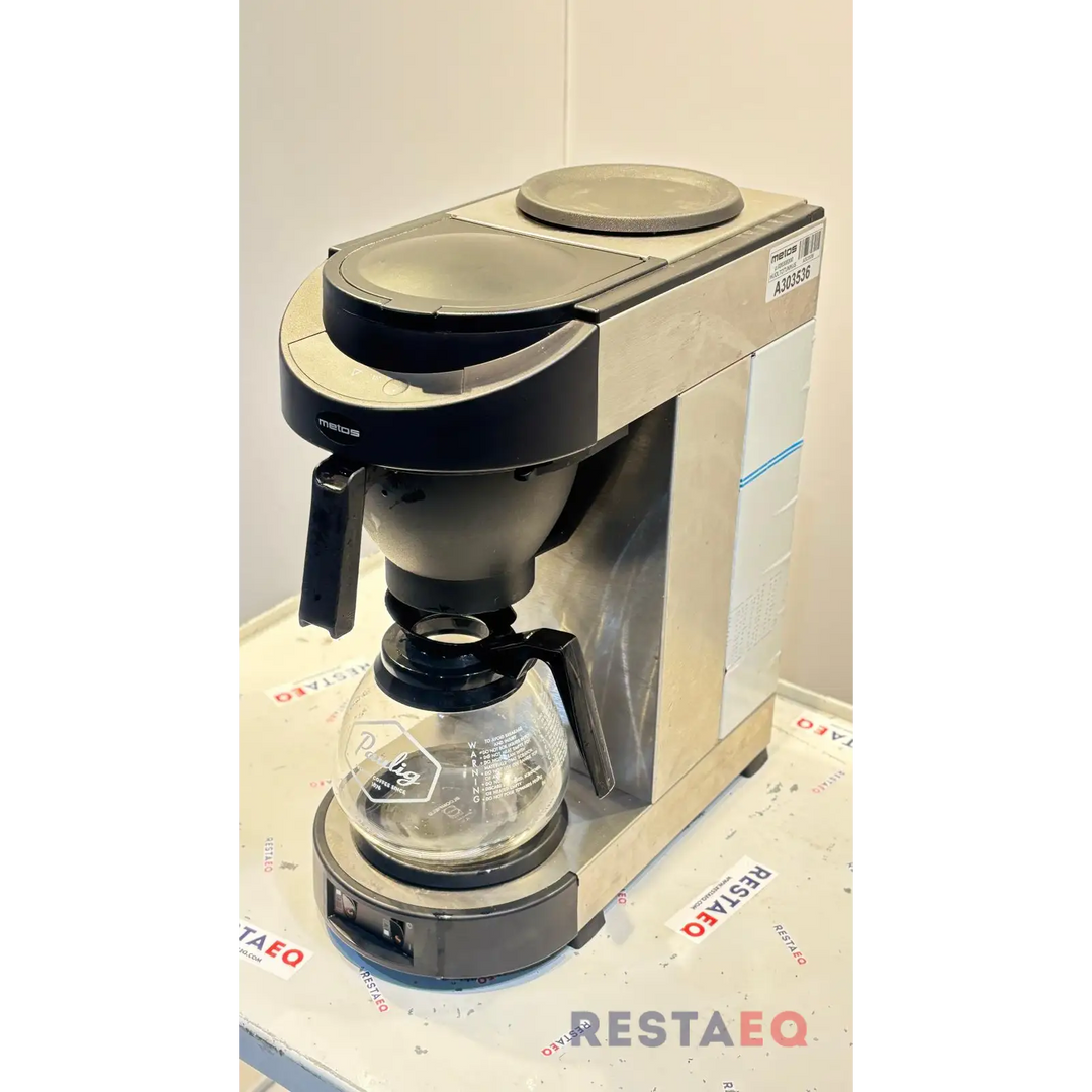 Lasipannu kahvinkeitin vesiliitännällä - Metos