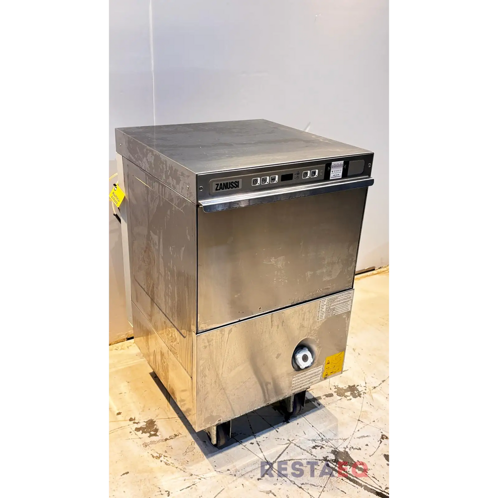 Luukkuastianpesukone Zanussi - Zanussi