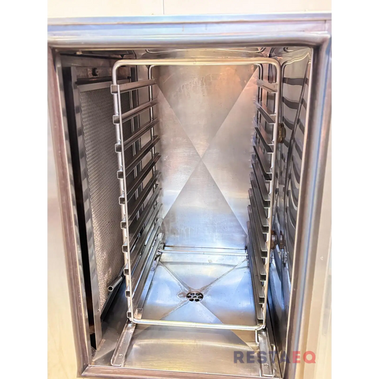 Metos Rational CD 101 10-johteinen monitoimiuuni - Metos