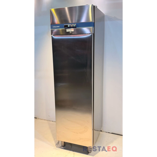 Pakastin PS04F1F - Electrolux