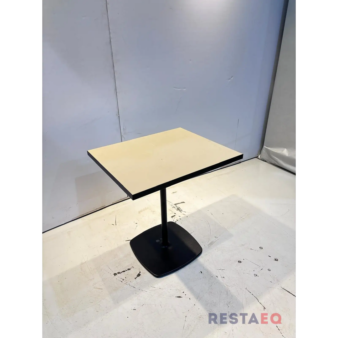 Pöytä 70x60 - RestaEQ