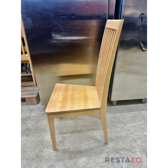 Puinen tuoli - RestaEQ
