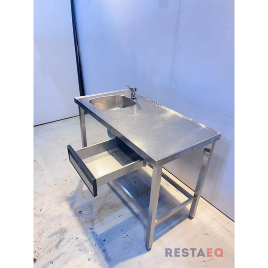RST-allaspöytä laatikolla 1200 - RestaEQ