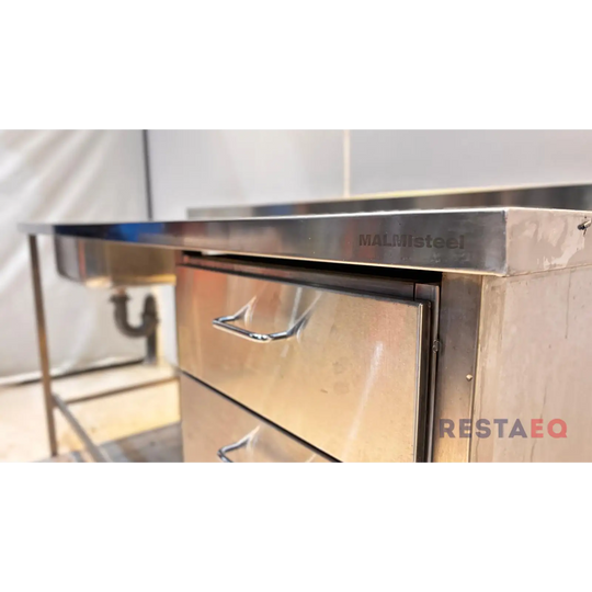 RST-allaspöytä laatikostolla 1800 - RestaEQ