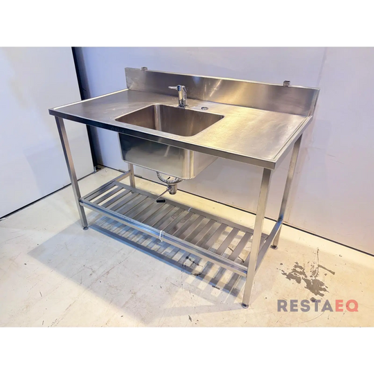 RST-allaspöytä syvällä altaalla 1350 - RestaEQ