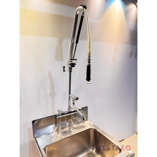 RST-esipesuallas esipesuhanalla 700 - RestaEQ