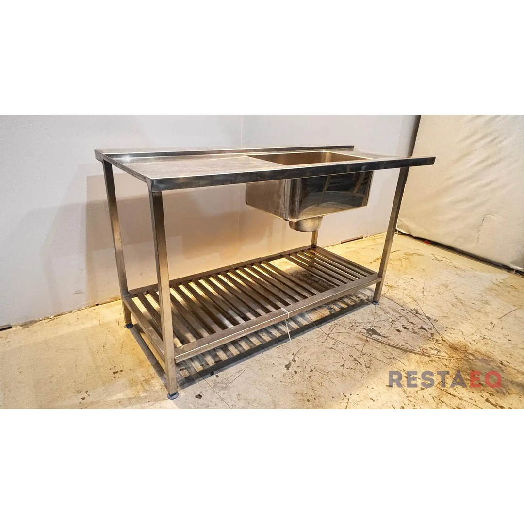 RST-esipesupöytä 1600 - Metos