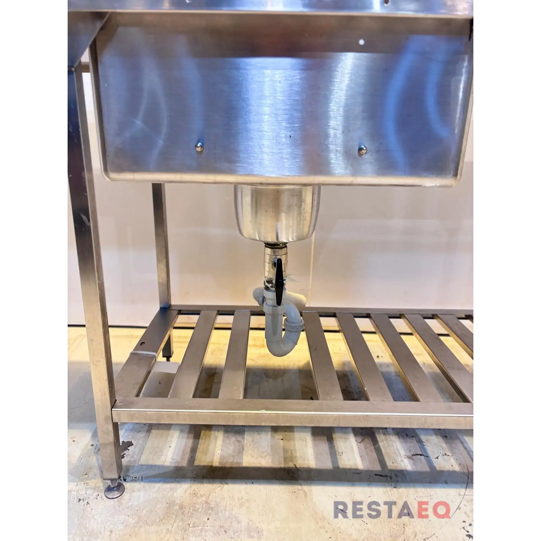 RST-esipesupöytä hanalla 1600 - RestaEQ