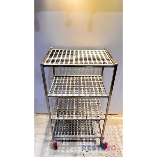 RST-hyllyvaunu lukittavilla pyörillä 820 - RestaEQ