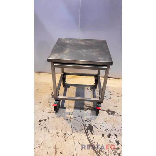 RST-laitepöytä liukuhyllyllä 600 - RestaEQ