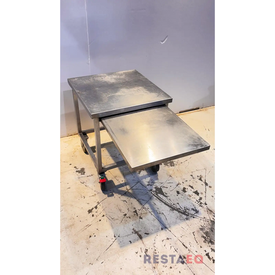 RST-laitepöytä liukuhyllyllä 600 - RestaEQ